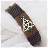 Triquetra Leather Bracelet * !!