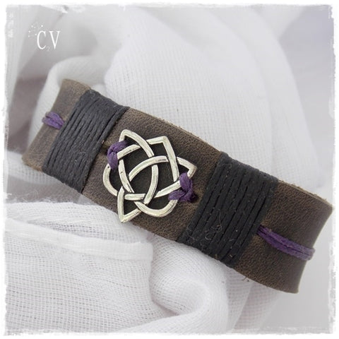 Celtic sisters deals knot bracelet