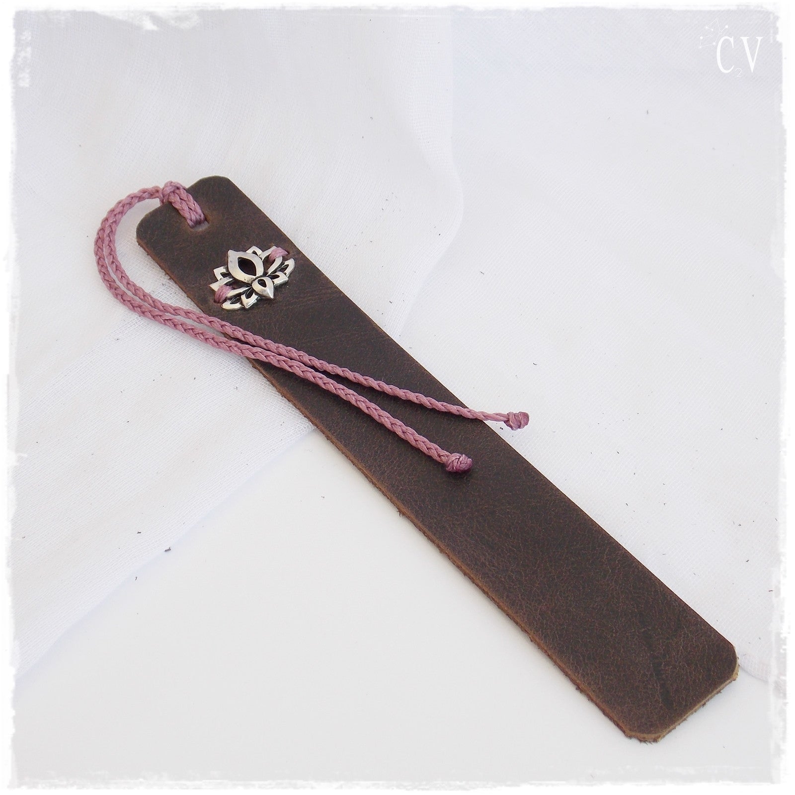 Yoga Lotus Flower Bookworm Gift