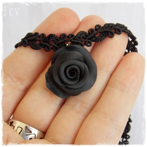 Black Rose Collar