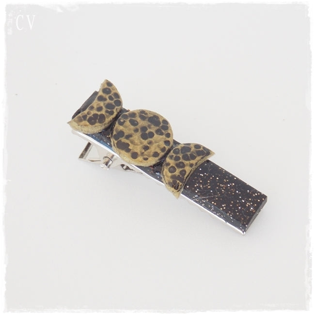 Triple Moon Alligator Clip