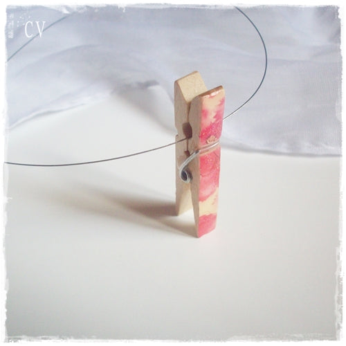 Minimal Wooden Red Poppies Necklace