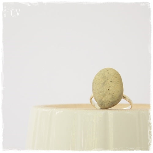 Grey Pebble Ring ~