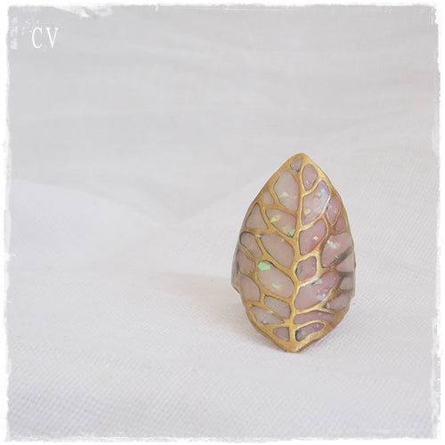 Brass Leaf Cage Ring