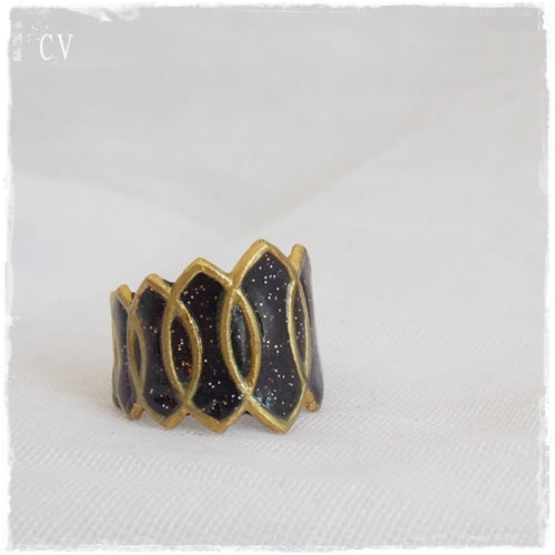 Black Knuckle Ring