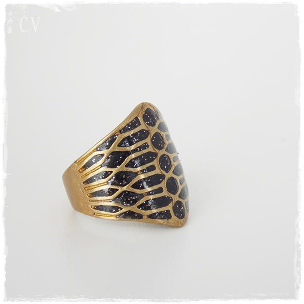 Black Geometric Brass Ring