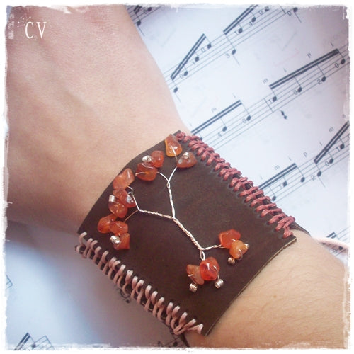Carnelian Healing Crystal Tree Of Life Cuff